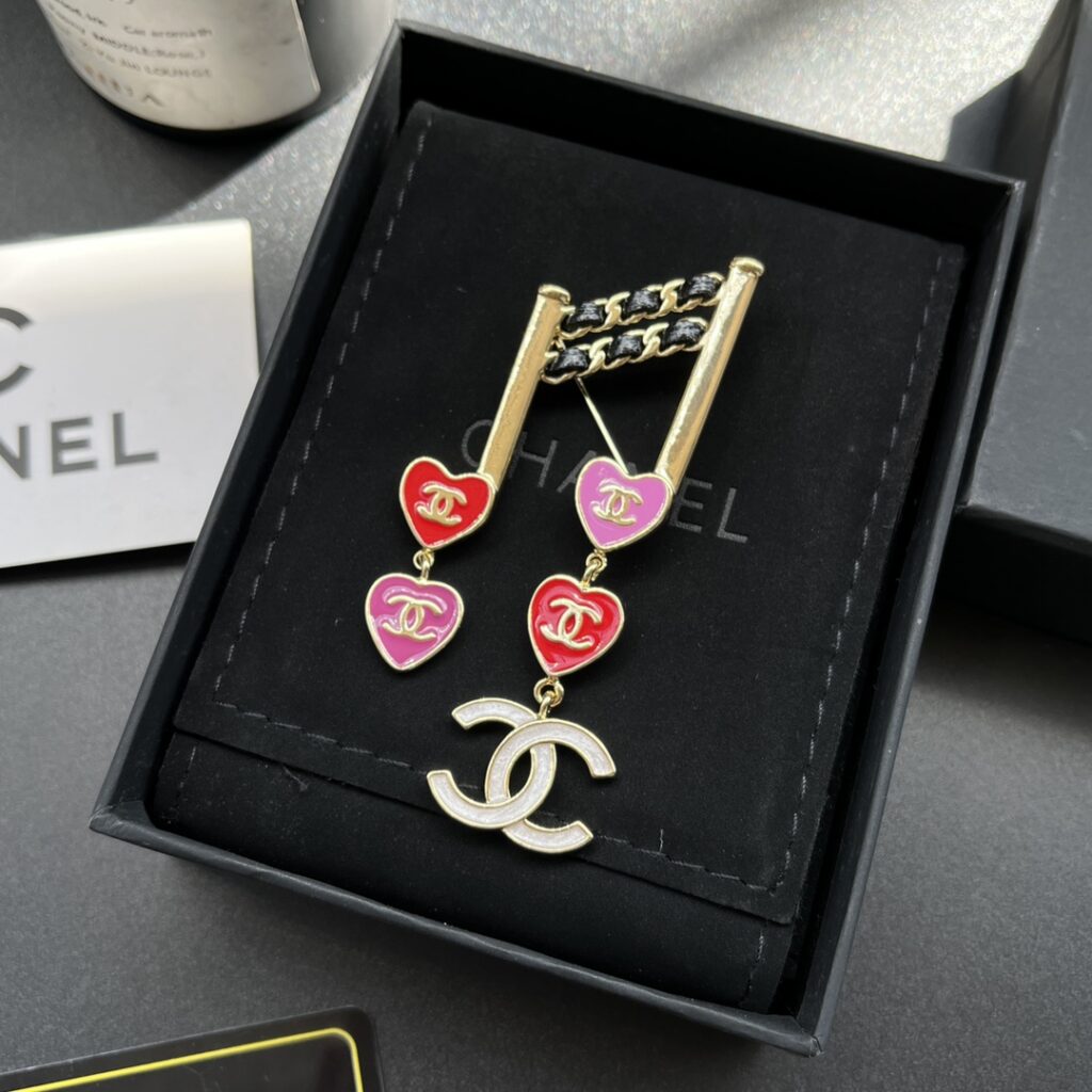 Designer D169 Brooch editorial product context 1