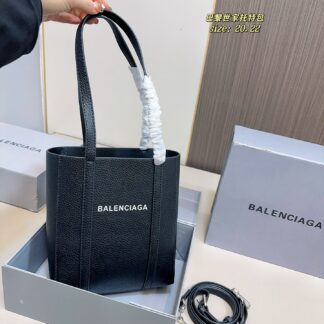 Balenciaga 100 20 22 Tote Bag