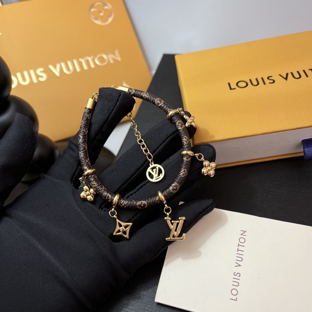 Designer S416 Bracelet editorial product context 3