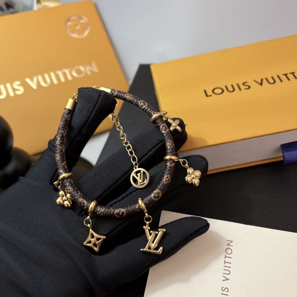 Designer S416 Bracelet editorial product context 2