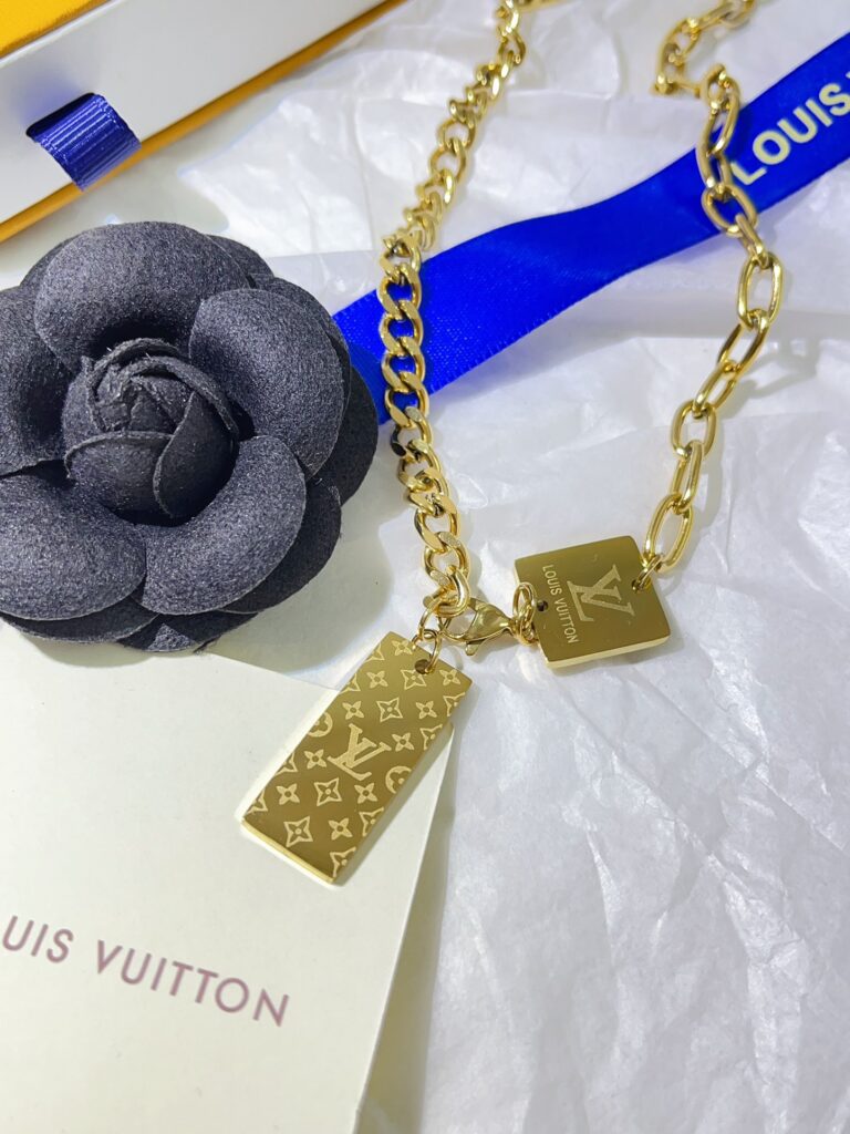 Designer Necklace editorial product context 2