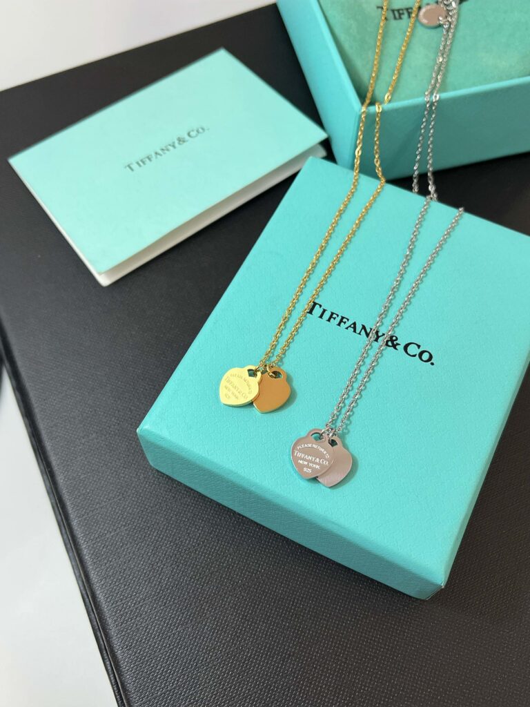 Designer Necklace editorial product context 2
