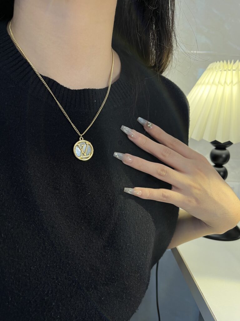 Designer Necklace editorial product context 3