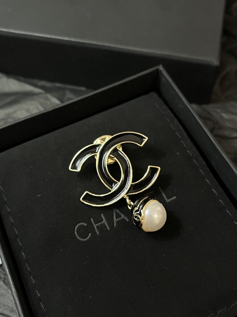 Designer D175 Brooch editorial product context 1