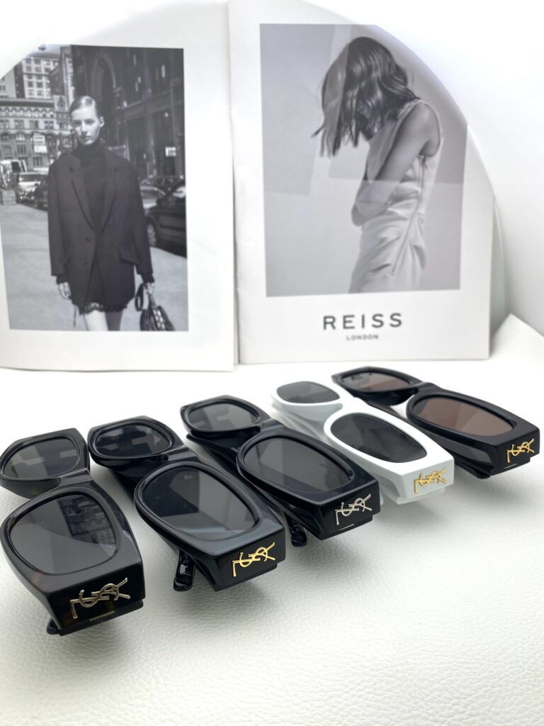 Designer EZN5 Bag editorial product context 1