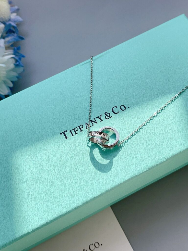 Designer Necklace editorial product context 3