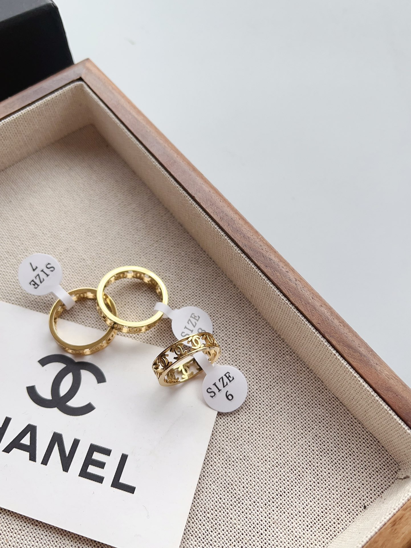 Luxury J110 Ring