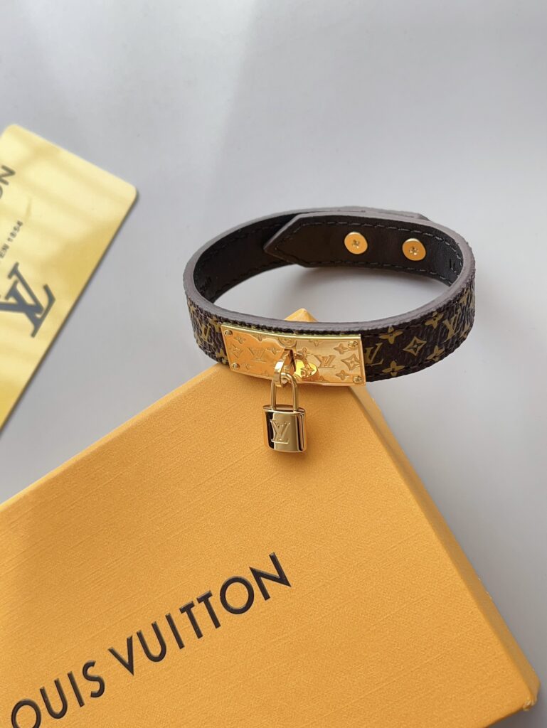 Designer S428 Bracelet editorial product context 2