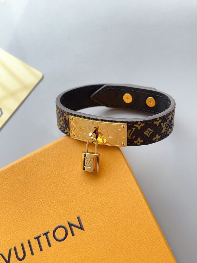 Designer S428 Bracelet editorial product context 1