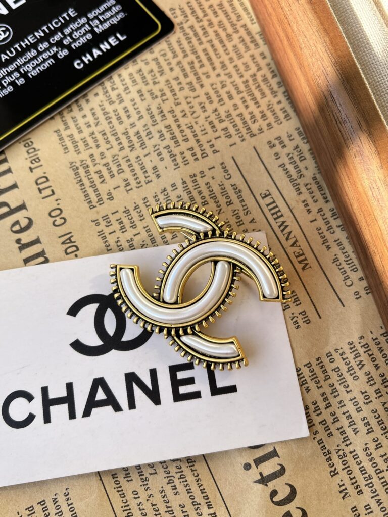Designer D178 Brooch editorial product context 2