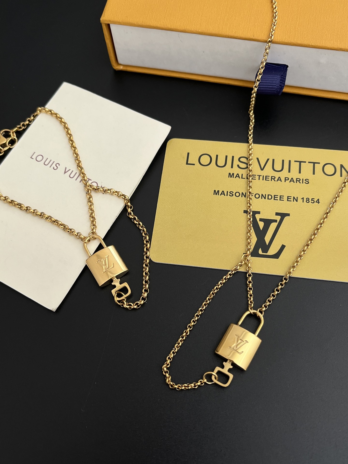 Luxury X652 Necklace
