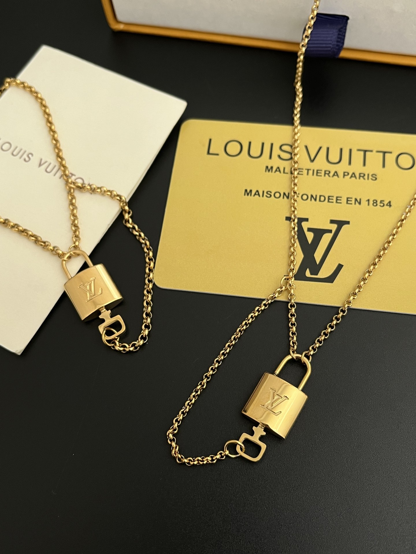 Luxury X652 Necklace