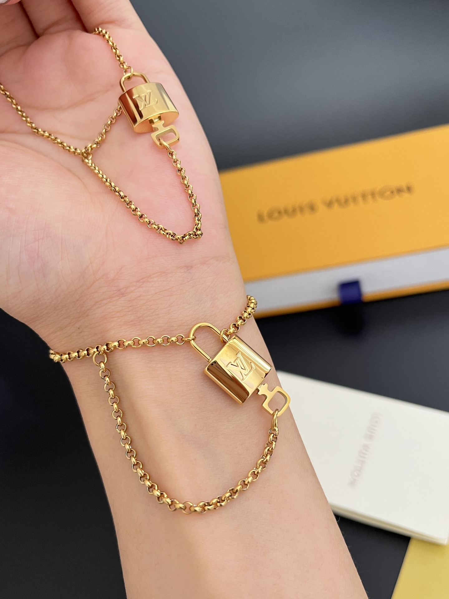 Luxury X652 Necklace