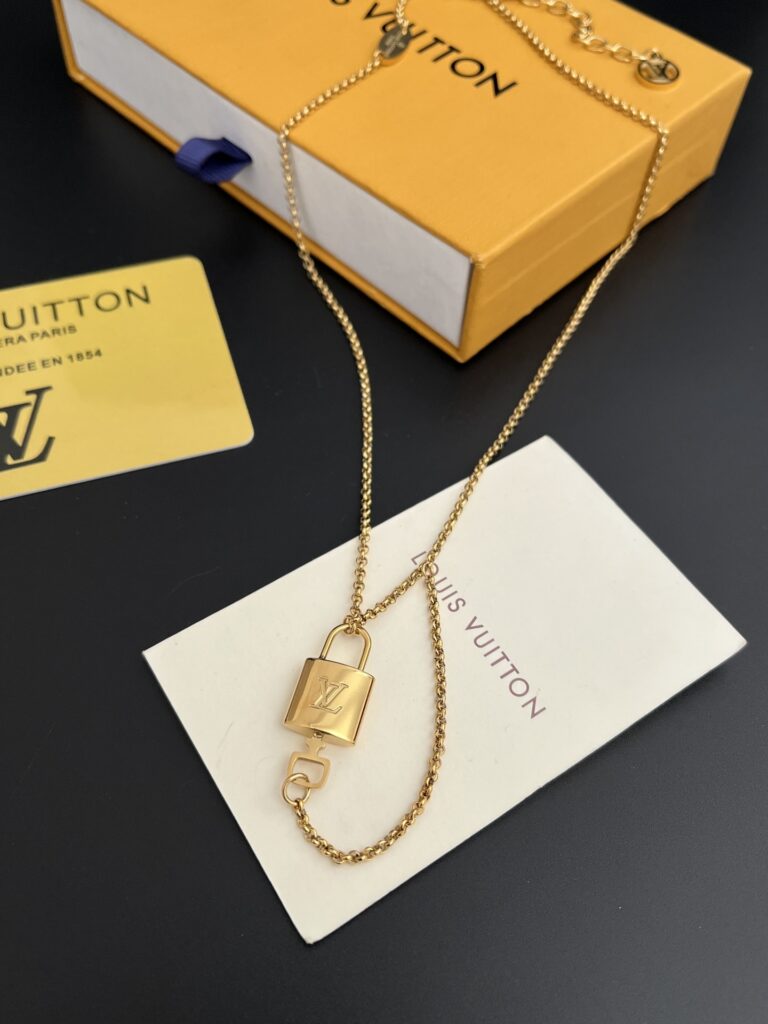 Designer Necklace editorial product context 3