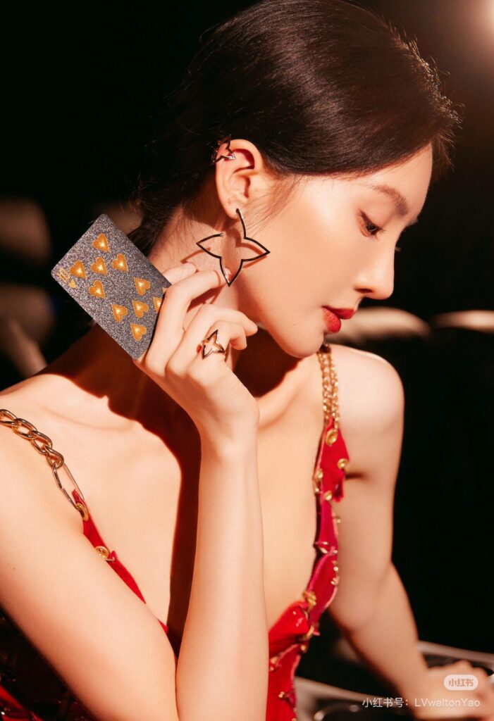 Designer Ring editorial product context 2
