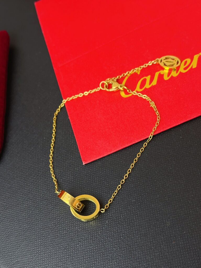 Designer L188 Bracelet editorial product context 2