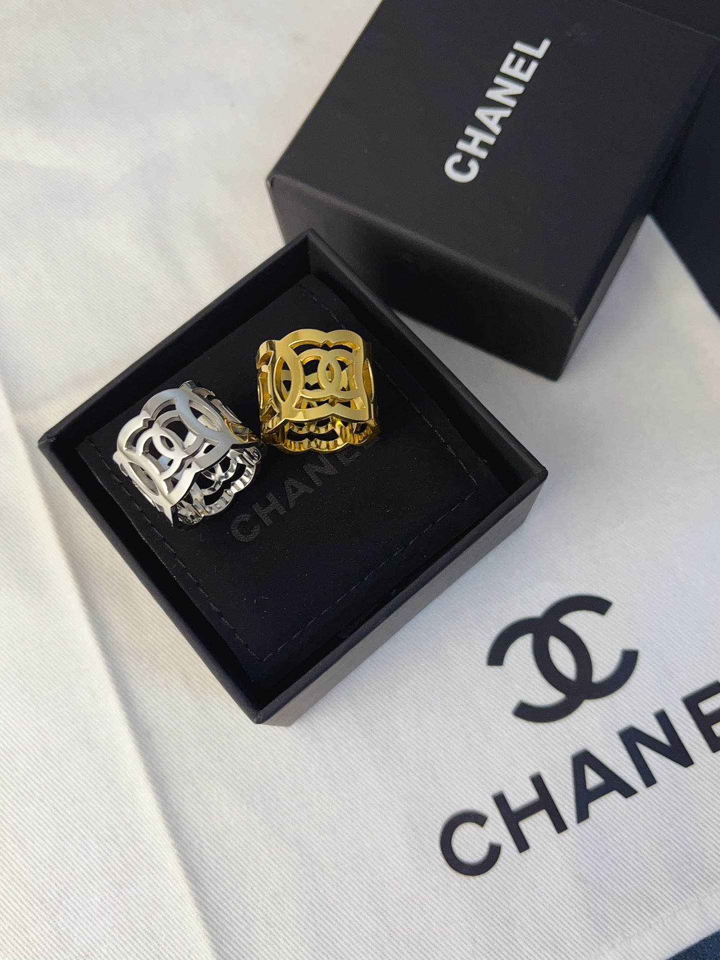 Luxury J117 Ring