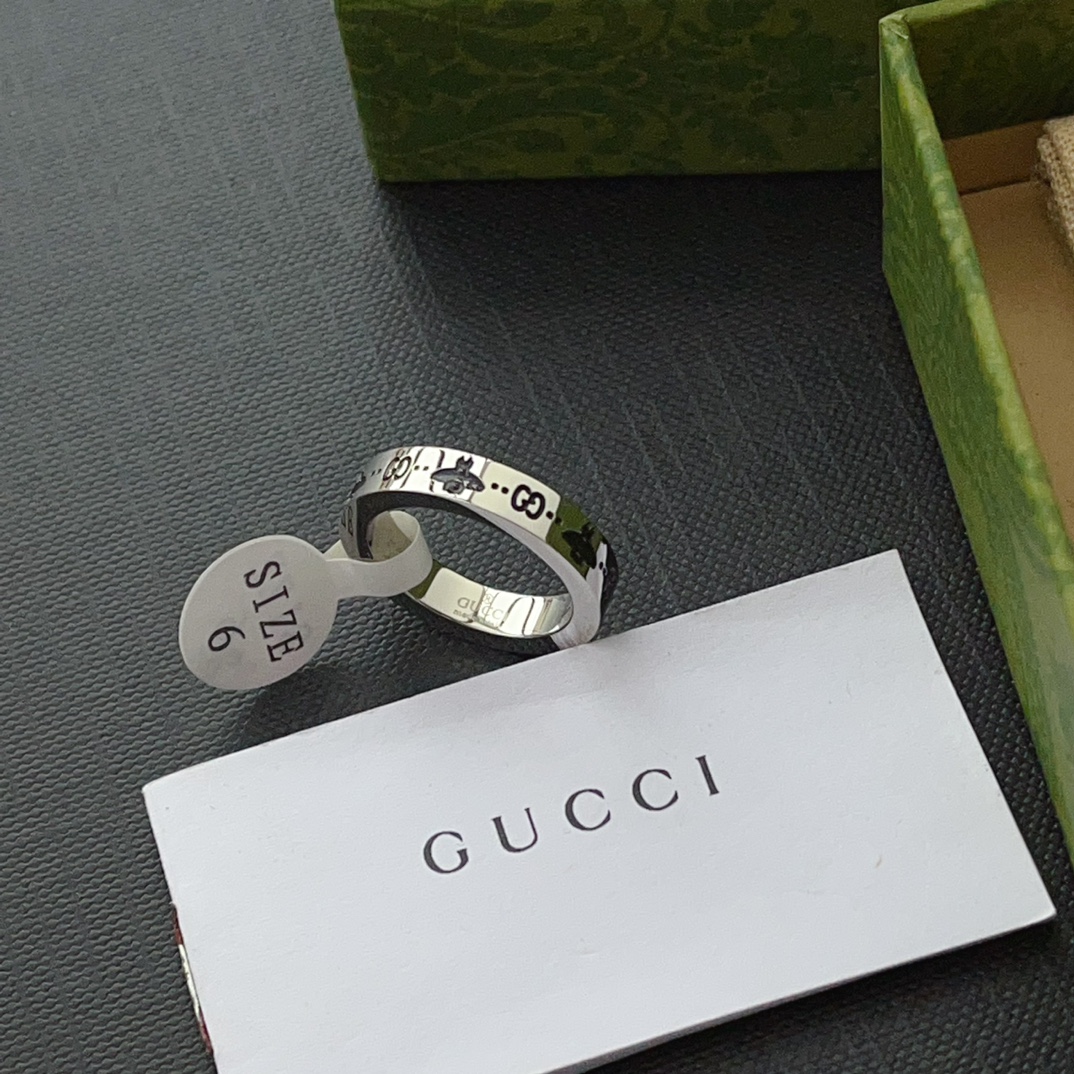 Luxury J102 Ring