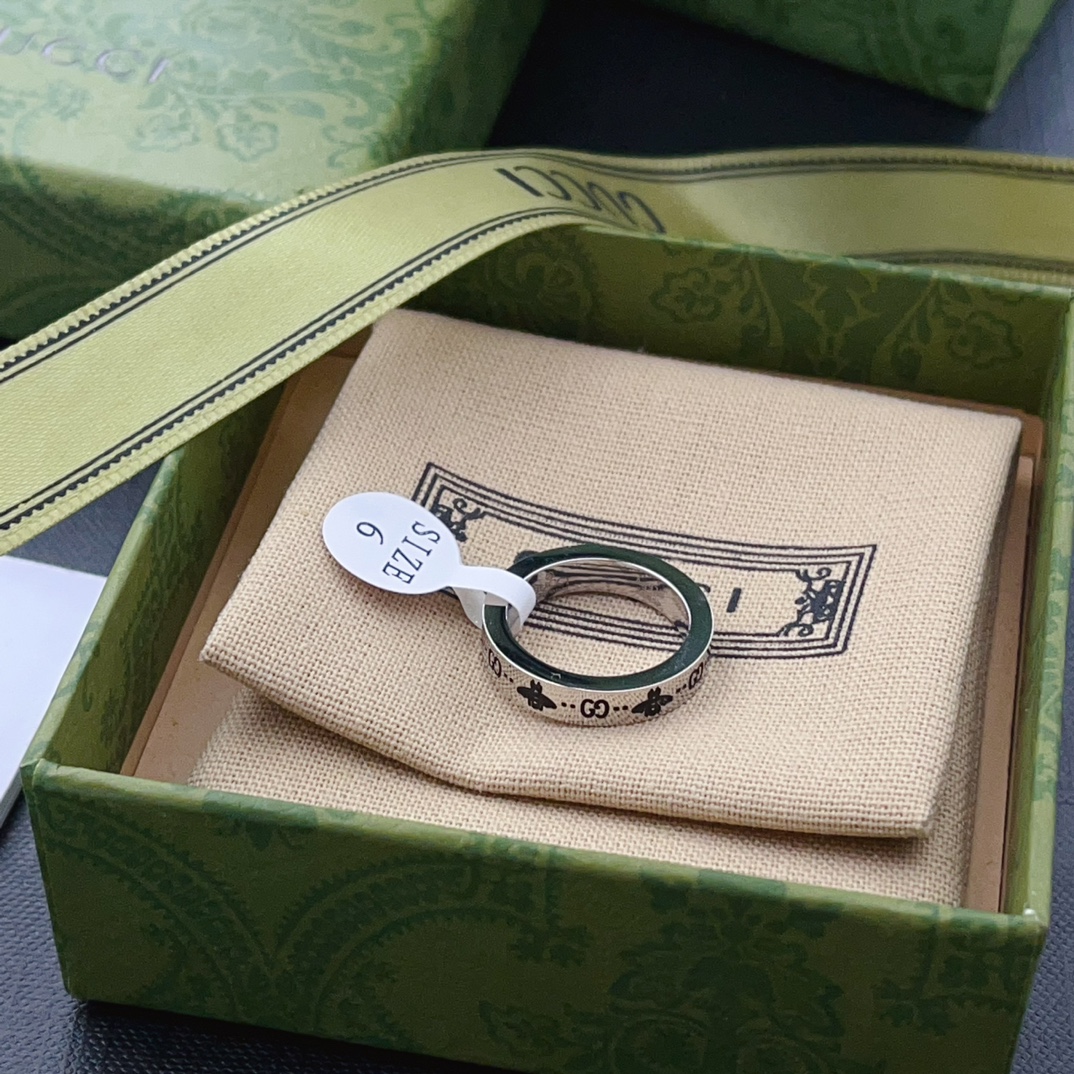 Luxury J102 Ring