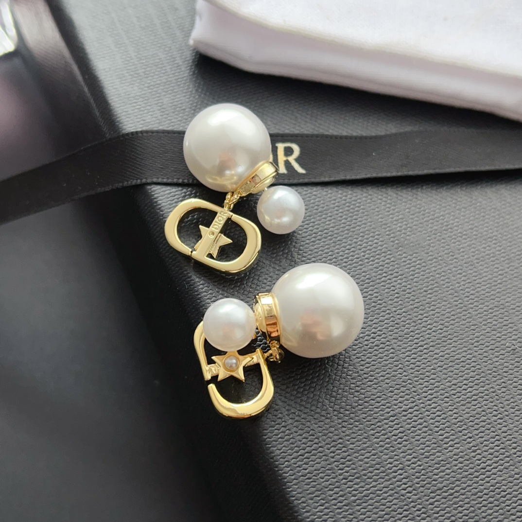 Luxury A1118 Earrings