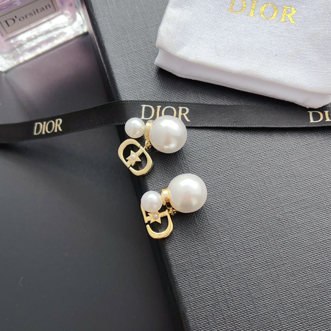 Luxury A1118 Earrings