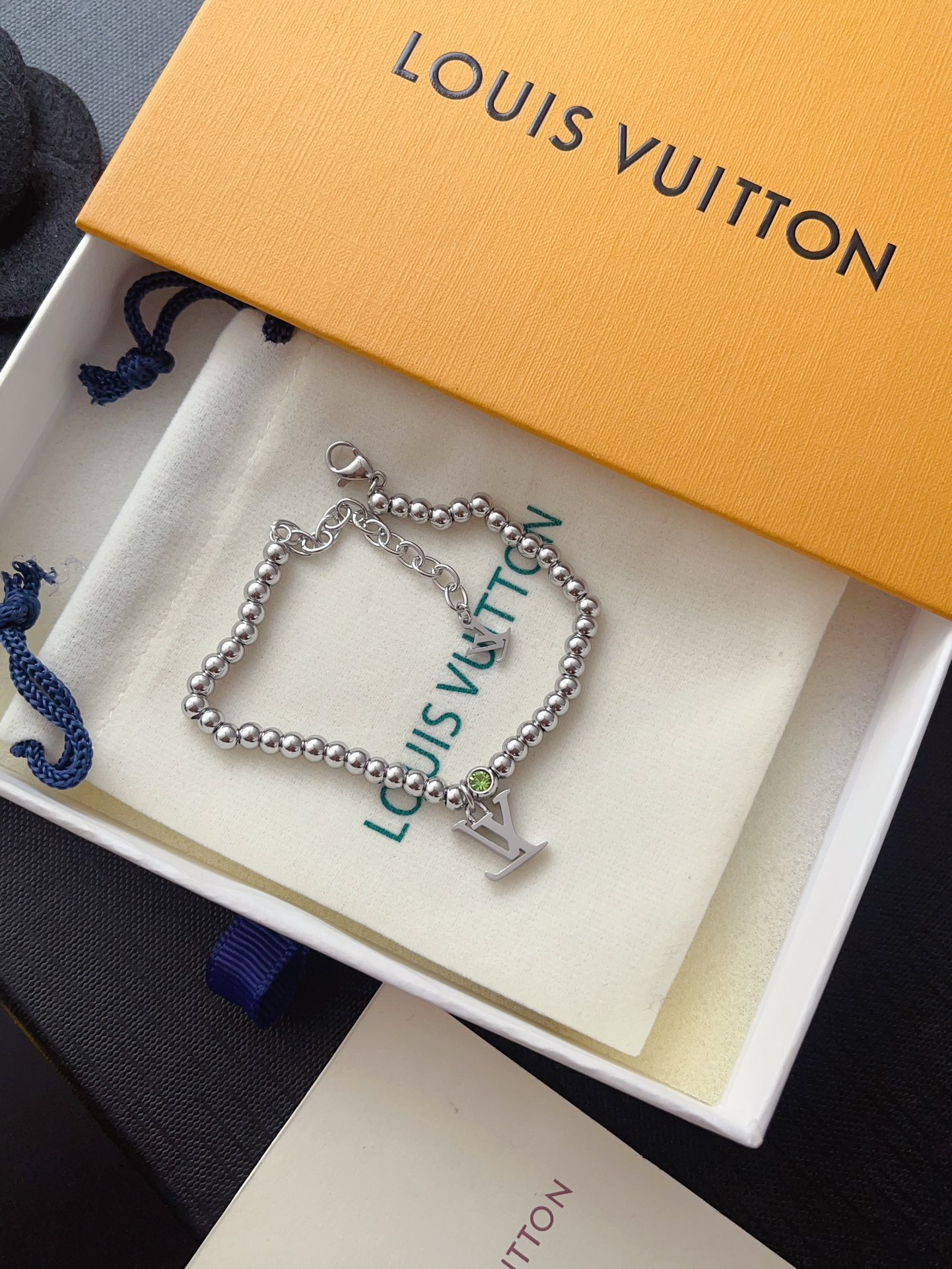 Luxury L191 15 Bracelet