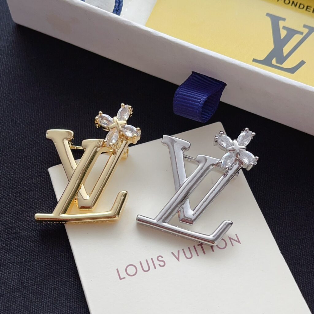 Designer D181 Brooch editorial product context 1