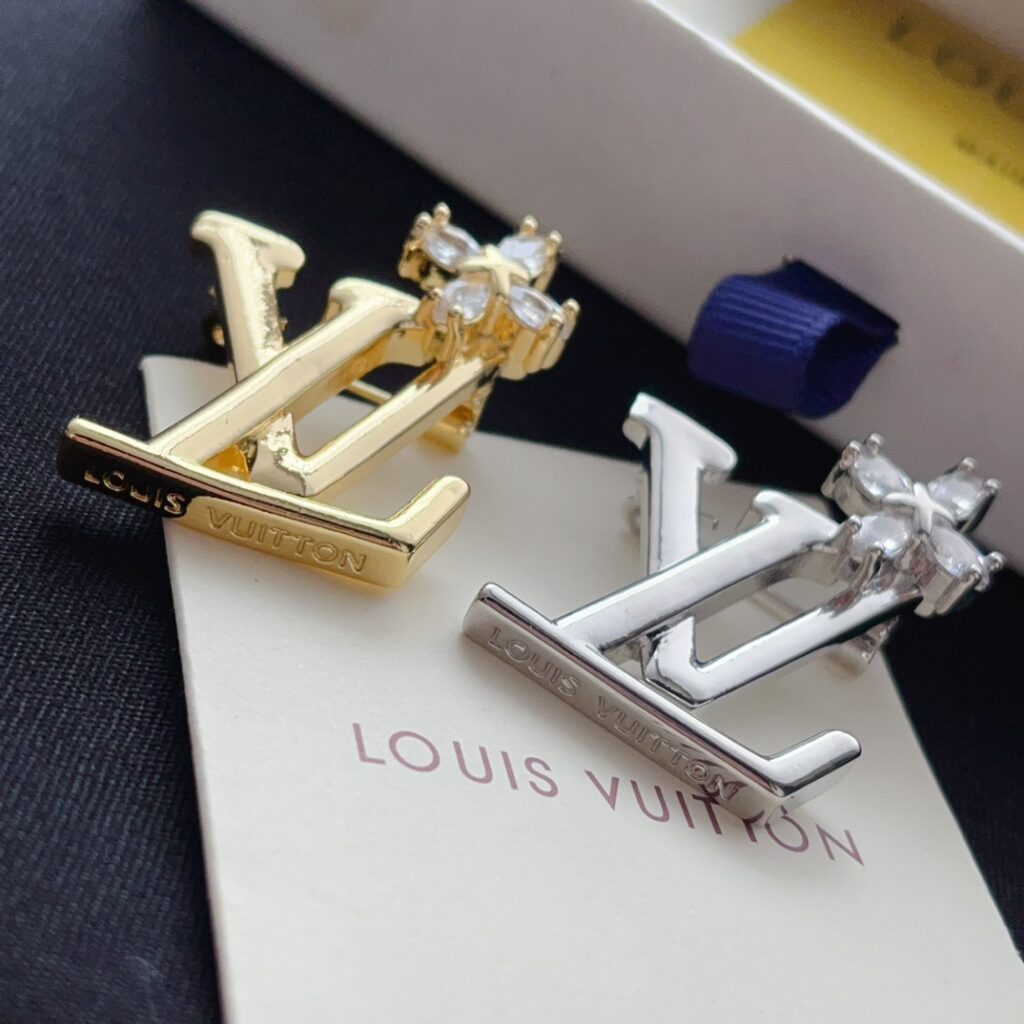Designer D181 Brooch editorial product context 2