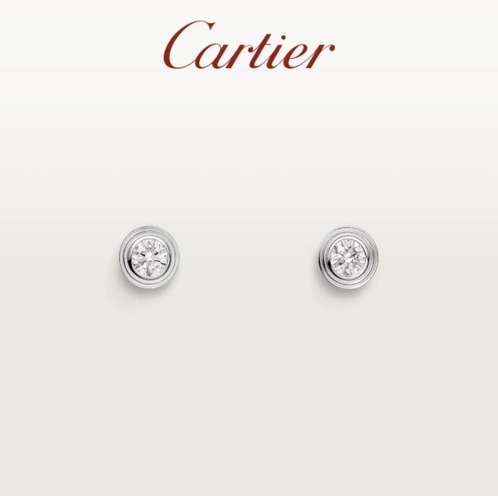Designer Ring editorial product context 2