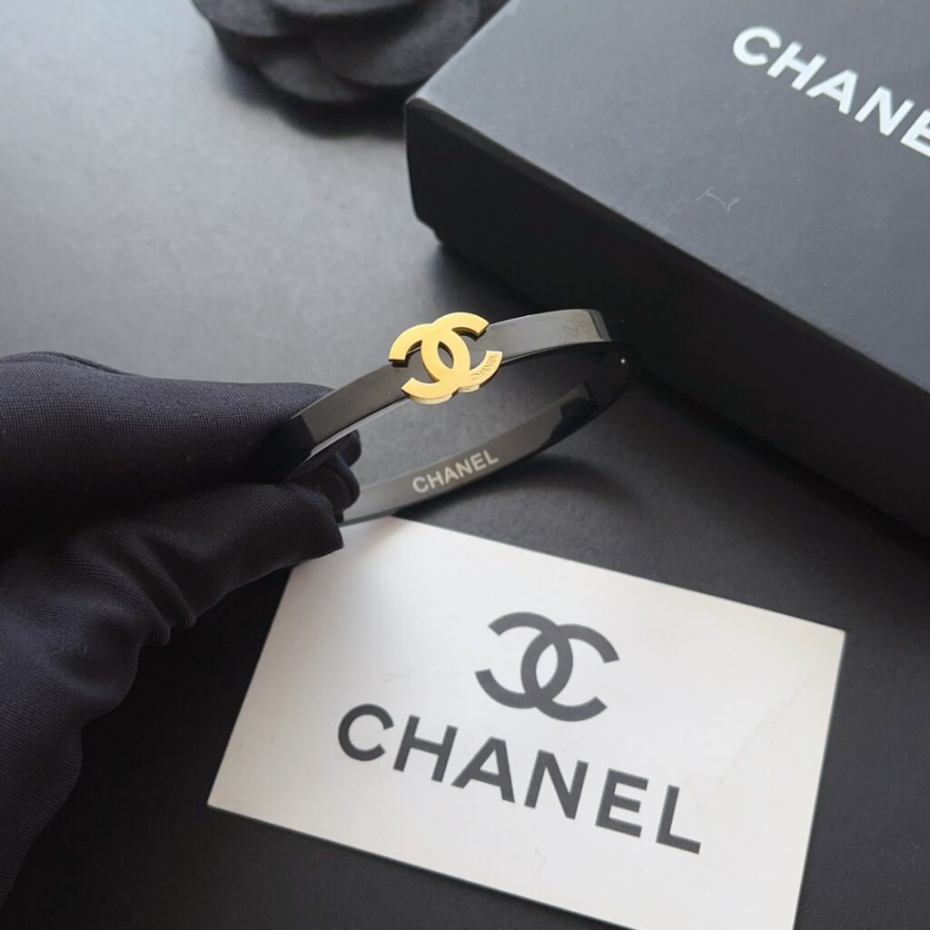 Designer S438 Bracelet editorial product context 2
