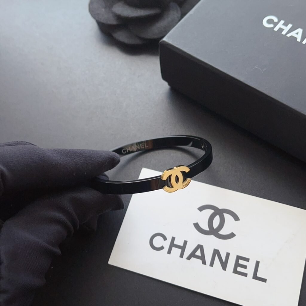 Designer S438 Bracelet editorial product context 3