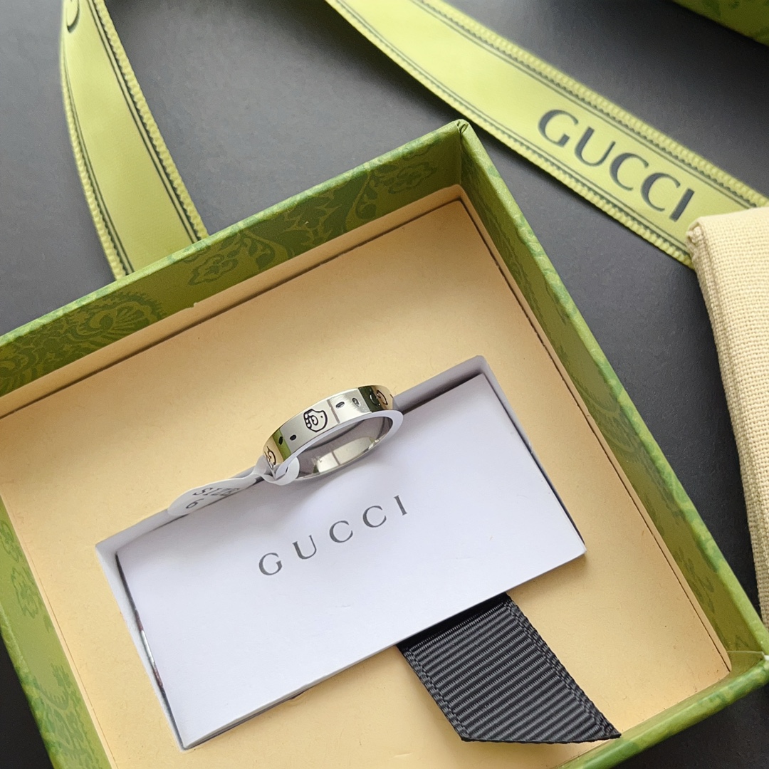 Luxury J127 Ring