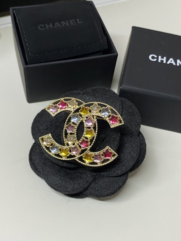 Designer D182 Brooch editorial product context 2