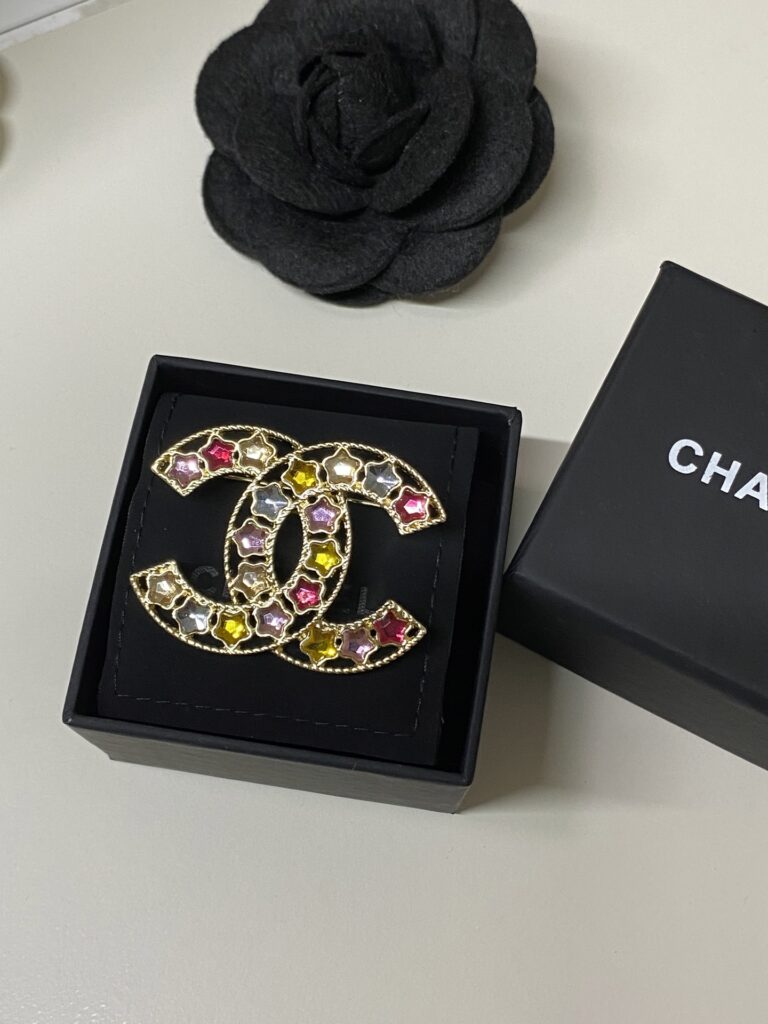 Designer D182 Brooch editorial product context 1
