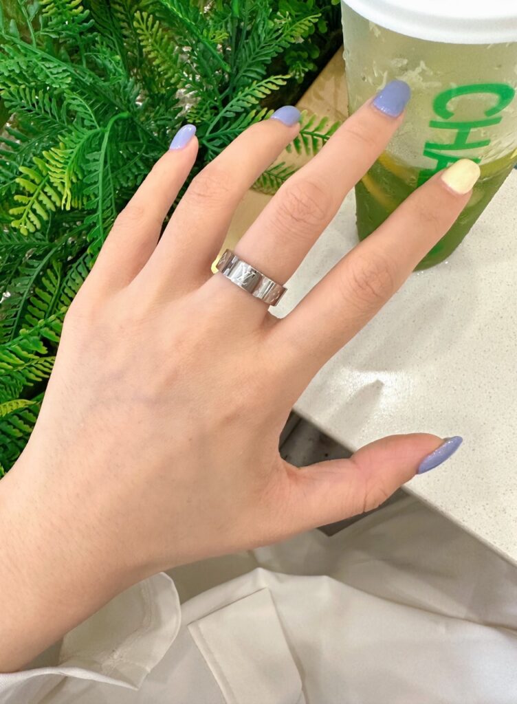 Designer J116 Ring editorial product context 3
