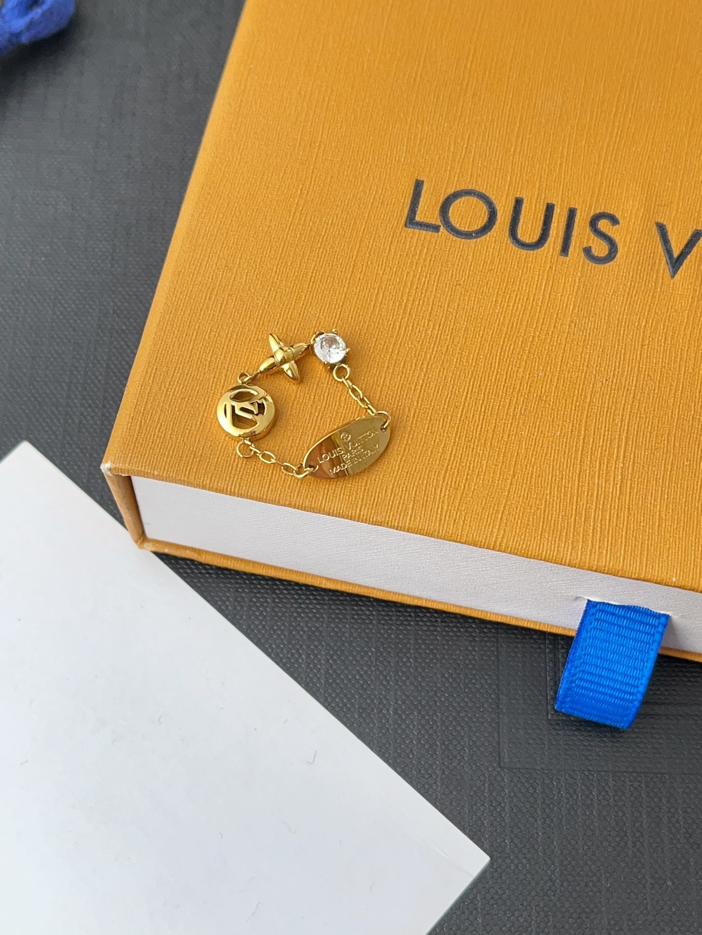 Luxury J134 Ring