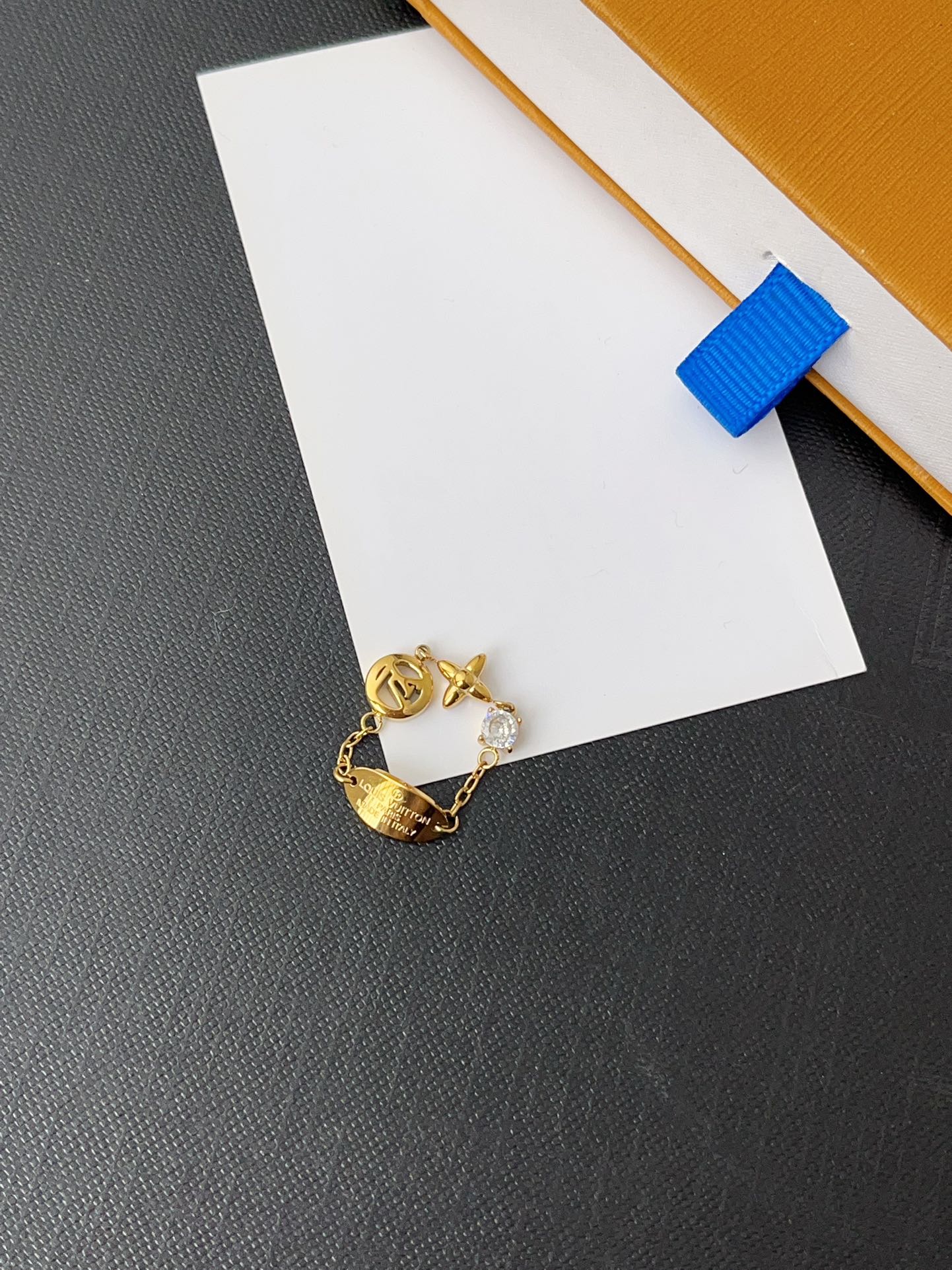 Luxury J134 Ring
