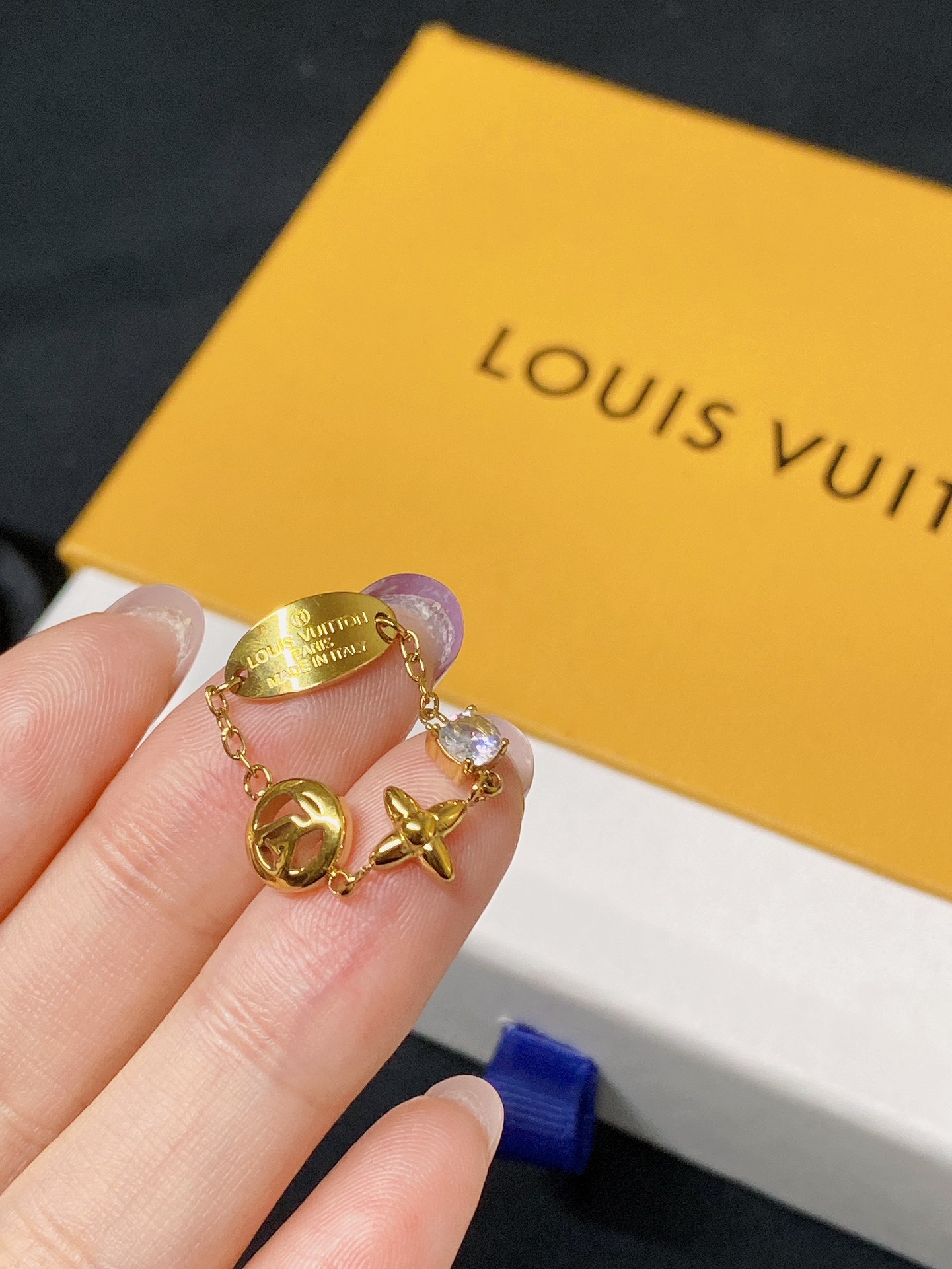Luxury J134 Ring
