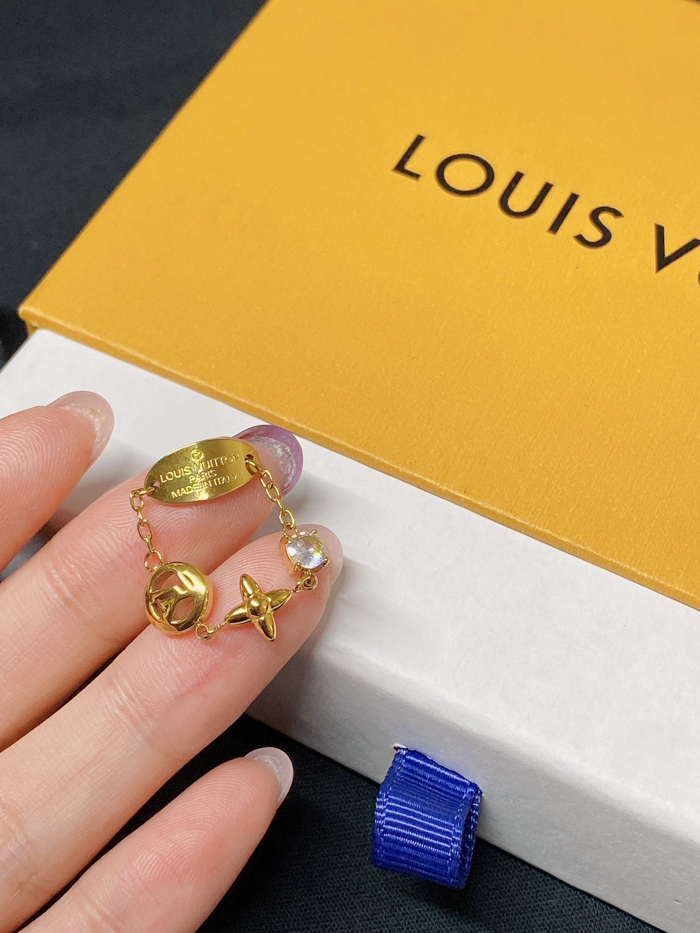 Luxury J134 Ring