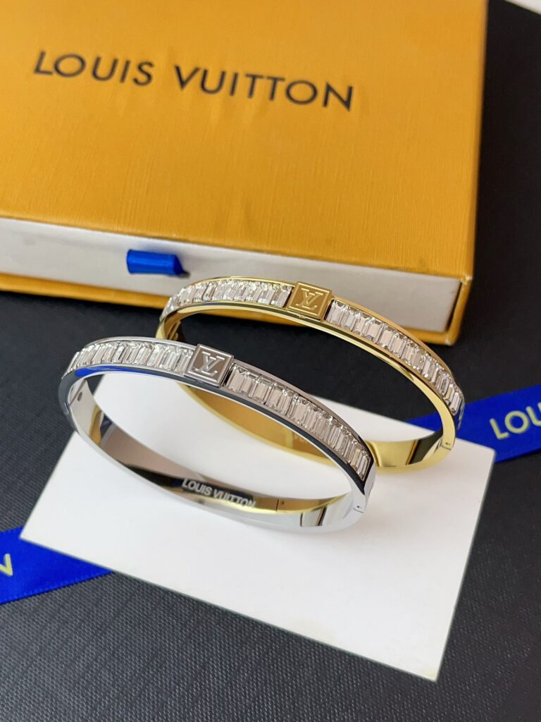 Designer S441 Bracelet editorial product context 1