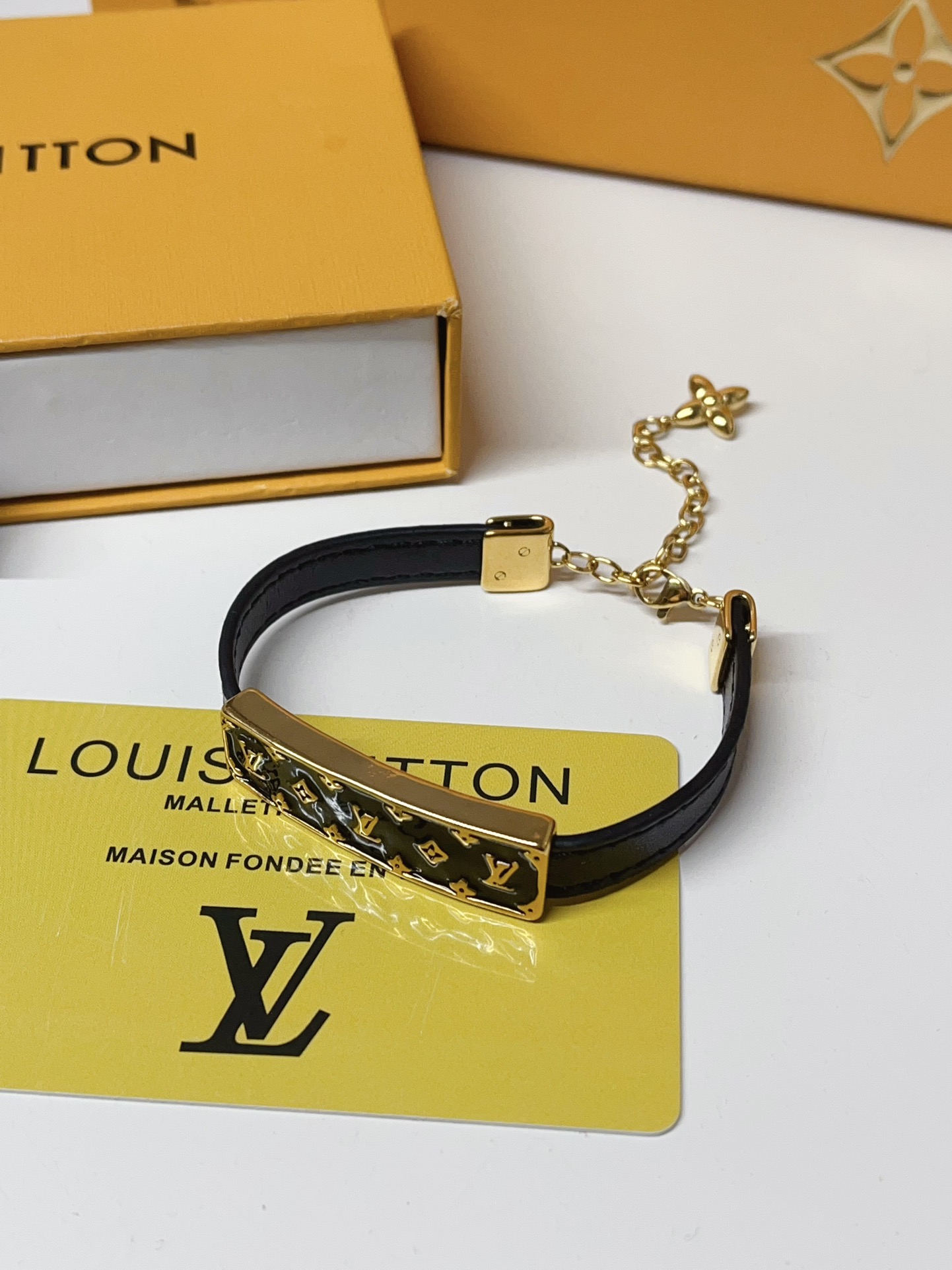 Luxury S443 Bracelet