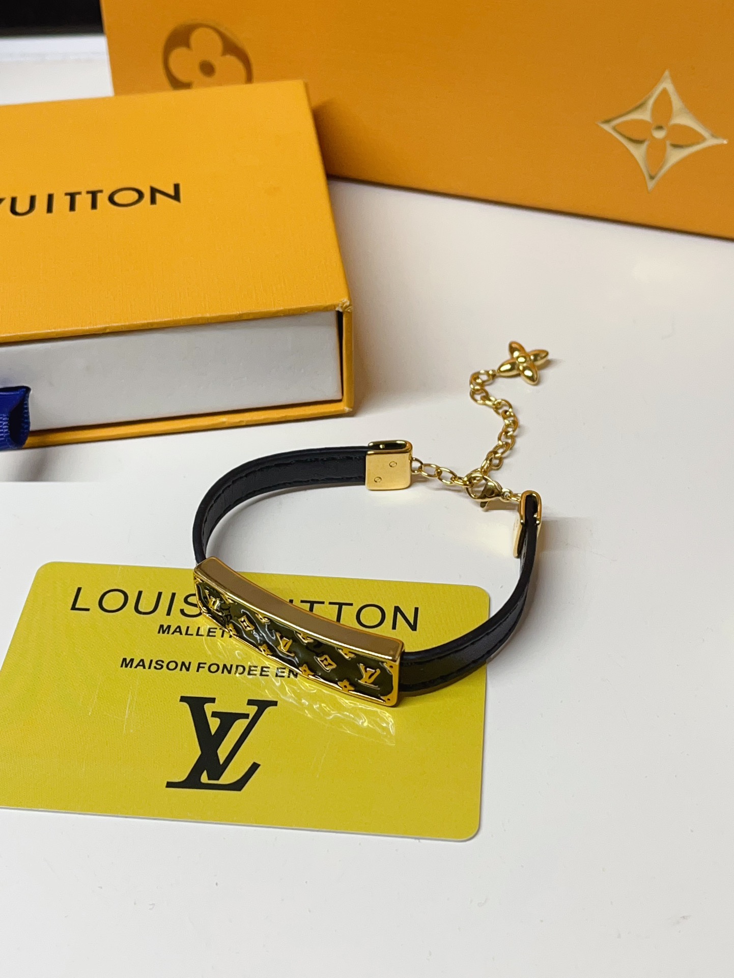 Luxury S443 Bracelet