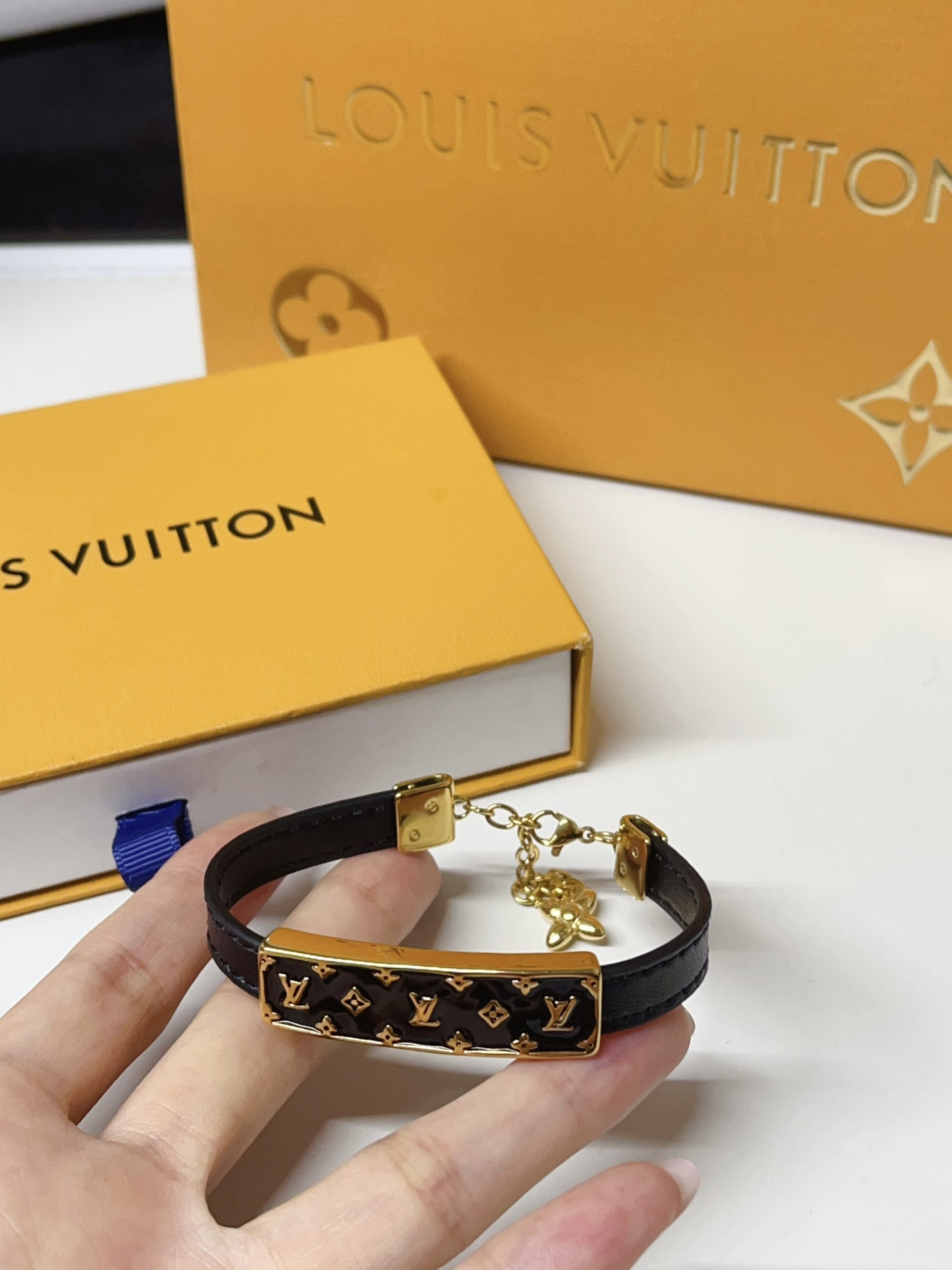 Luxury S443 Bracelet