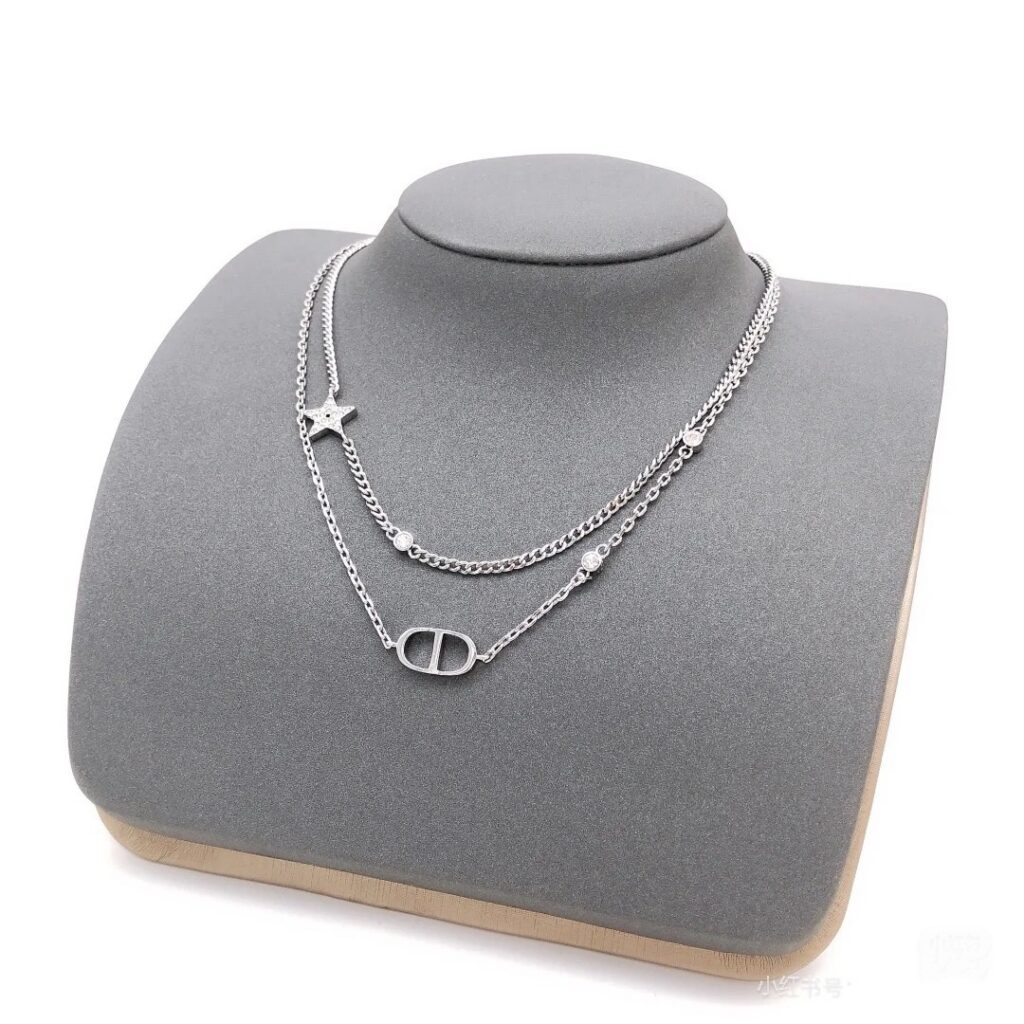 Designer Necklace editorial product context 2
