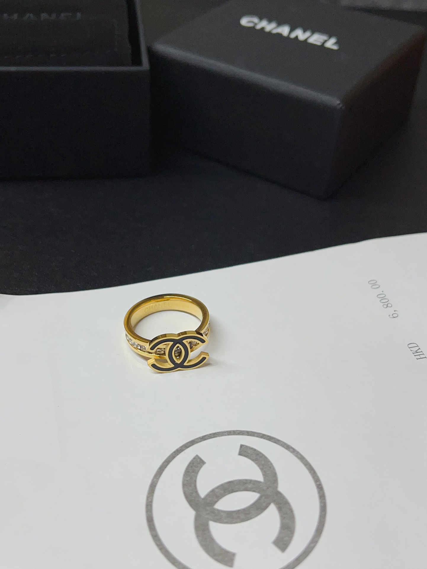 Luxury J135 Ring