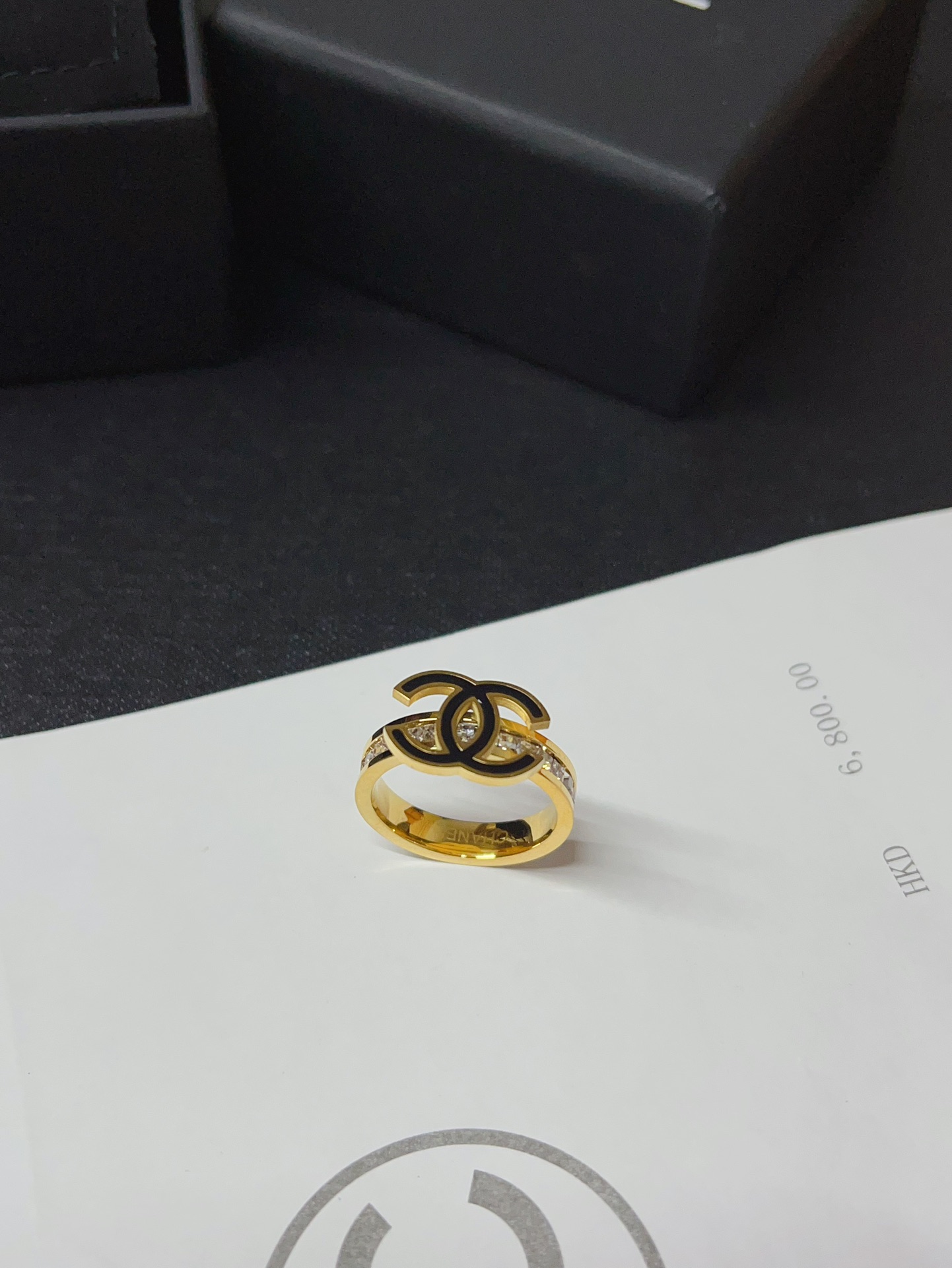 Luxury J135 Ring