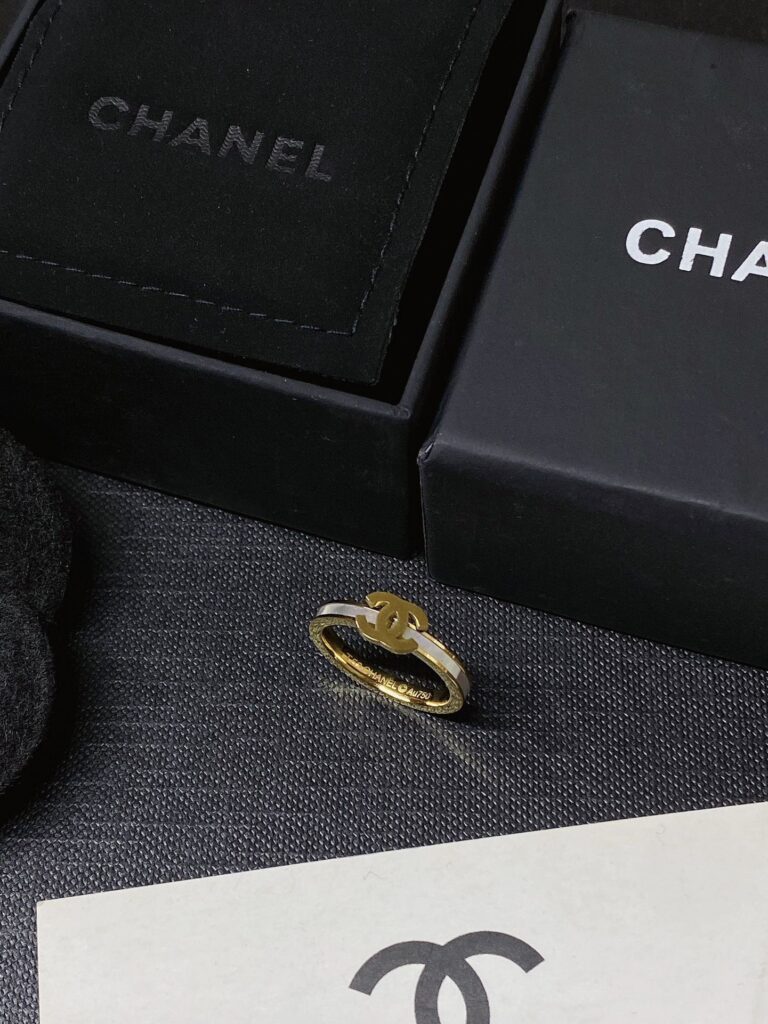 Designer J136 Ring editorial product context 2