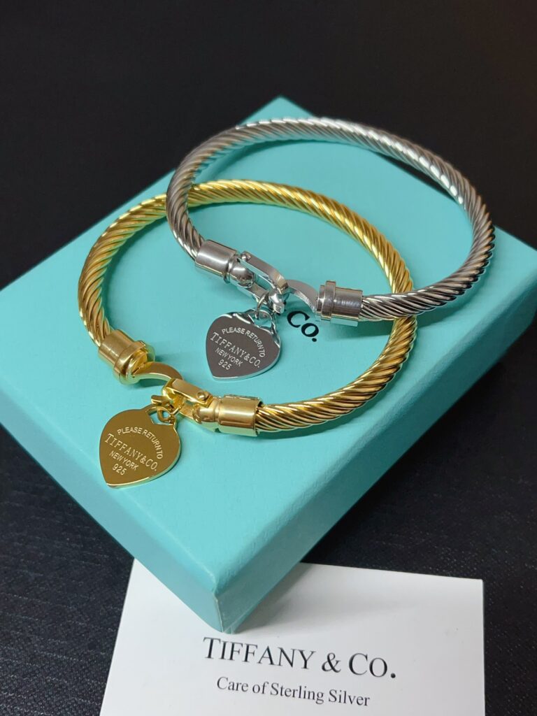 Designer S446 Bracelet editorial product context 2