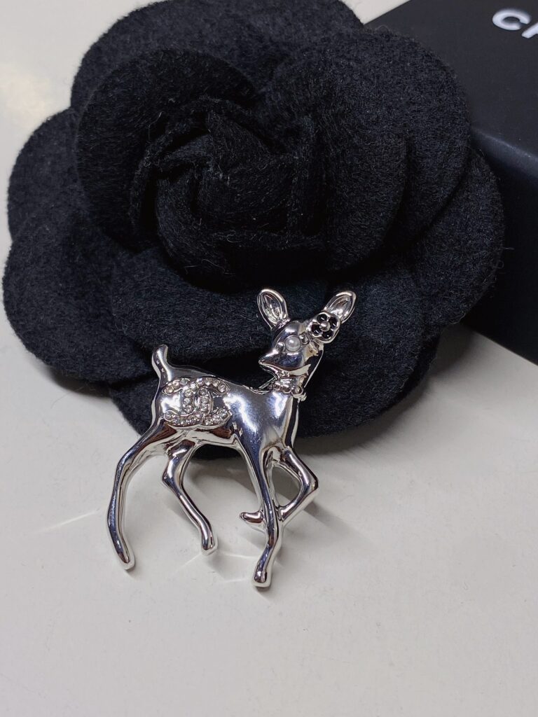 Designer D185 Brooch editorial product context 1