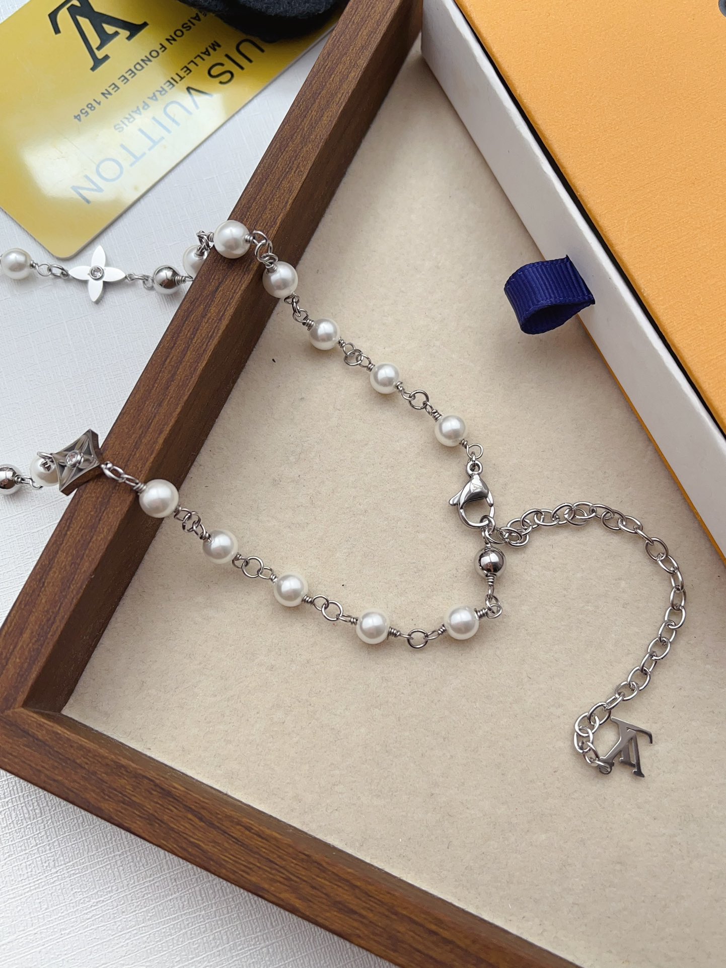 Luxury X675 Necklace